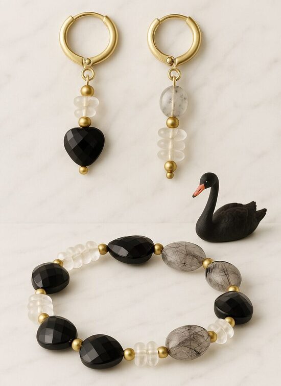 Dabīgo pērļu rotu komplekts "Tumsas Grācija"